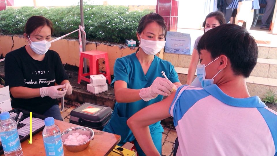 Bản tin Covid sáng 1-12-2021 