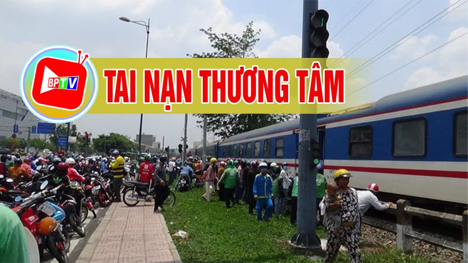 Băng qua đường ray, người phụ nữ bị tàu hỏa cán đứt 2 chân