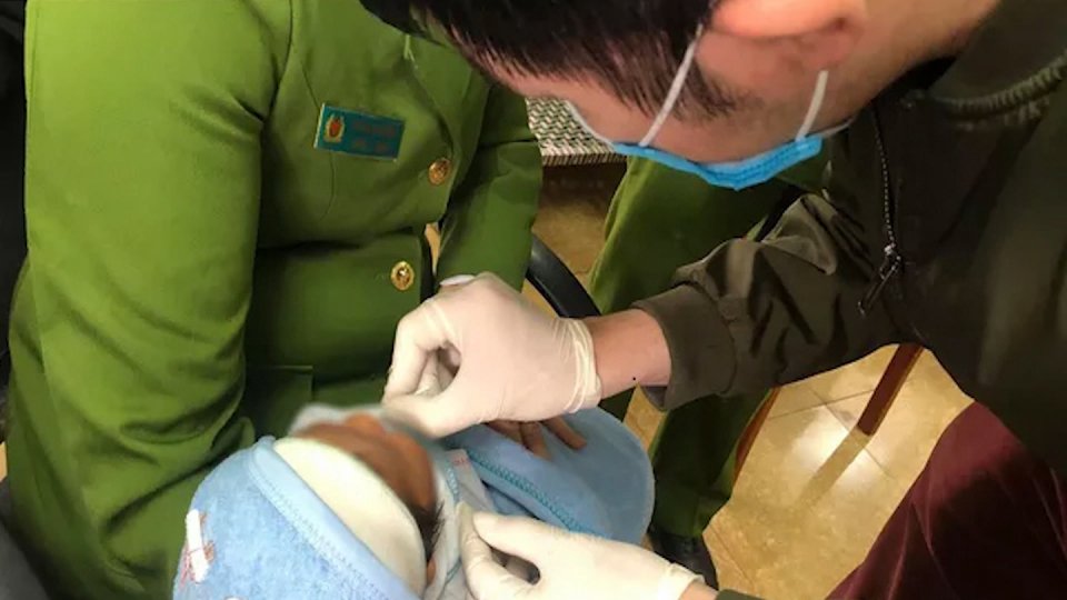 Bóc gỡ mạng lưới MUA BÁN TRẺ SƠ SINH quy mô cực lớn