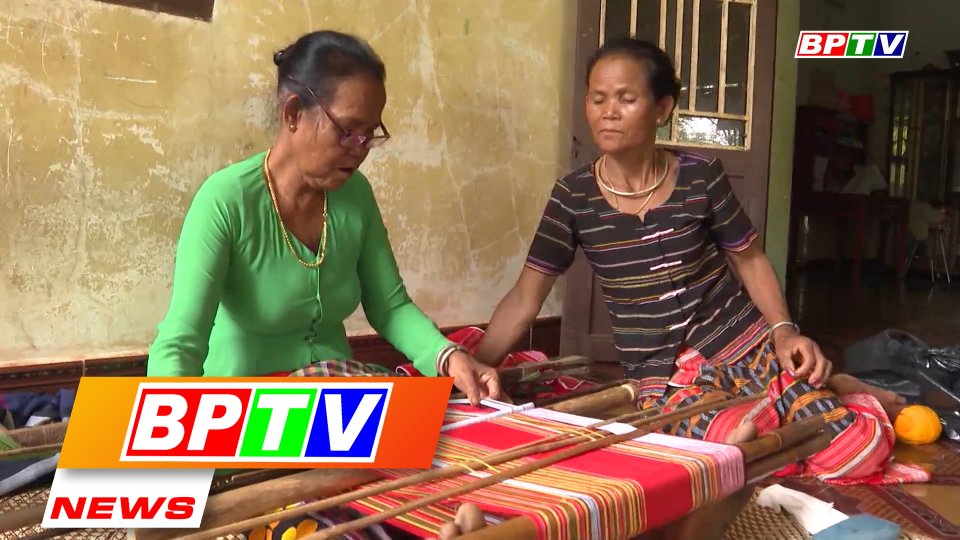 BPTV NEWS 14-5-2022: Developing brocade weaving in Binh Phuoc