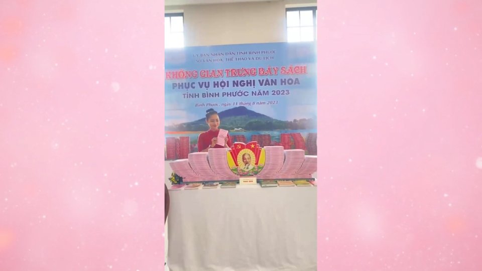 Khám phá không gian trưng bày sách tại Hội nghị văn hóa tỉnh Bình Phước 