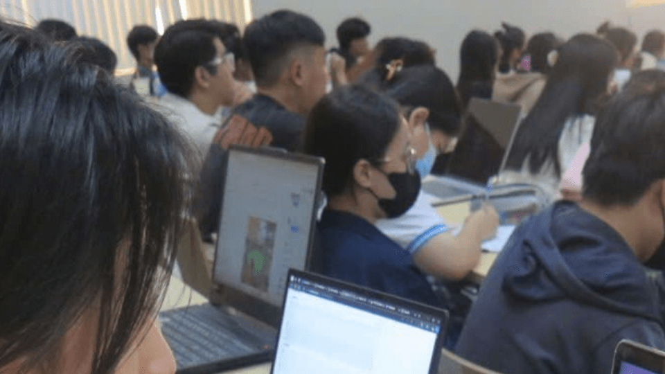 Lừa đảo học bổng giả mạo tại các trường đại học Việt Nam #shorts