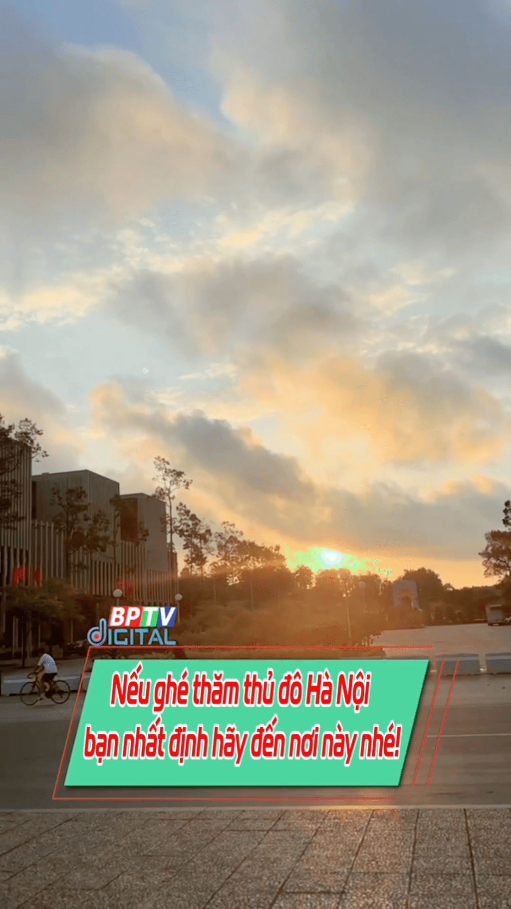 Nếu đến H&agrave; Nội th&igrave; đừng bỏ lỡ nghi lễ thượng cờ tại Quảng trường Ba Đ&igrave;nh nh&eacute;  #shorts