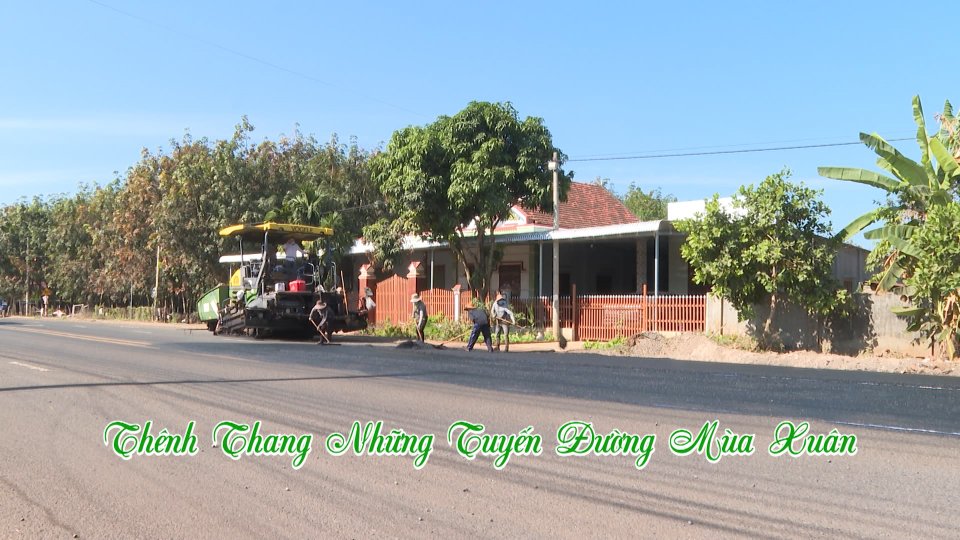 Thênh thang những tuyến đường mùa Xuân