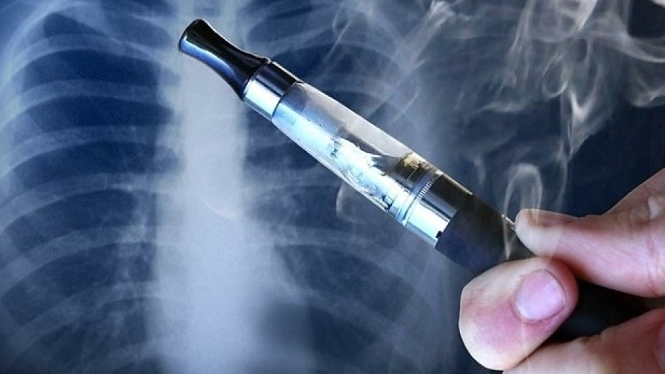Thuốc lá điện tử - Hiểm họa khôn lường với giới trẻ