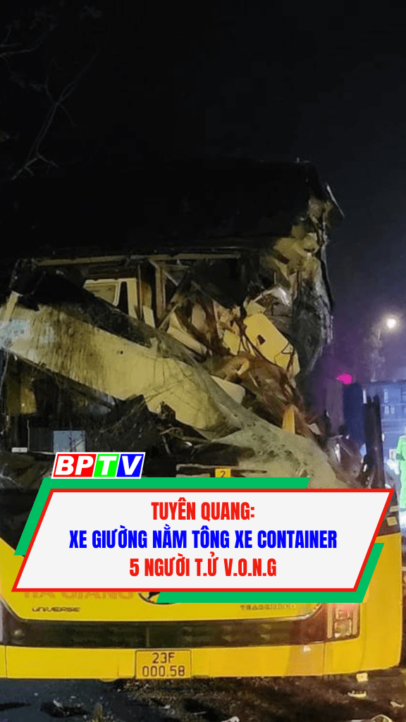 Tuy&ecirc;n Quang: Xe giường nằm t&ocirc;ng xe container, 5 người t.ử v.o.n.g #shorts